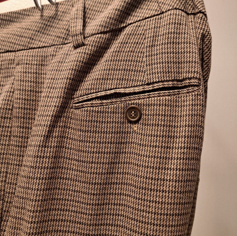 Ladies, size 14, Tan/Brown Houndstooth Patterned Pants - Picture 6 of 6